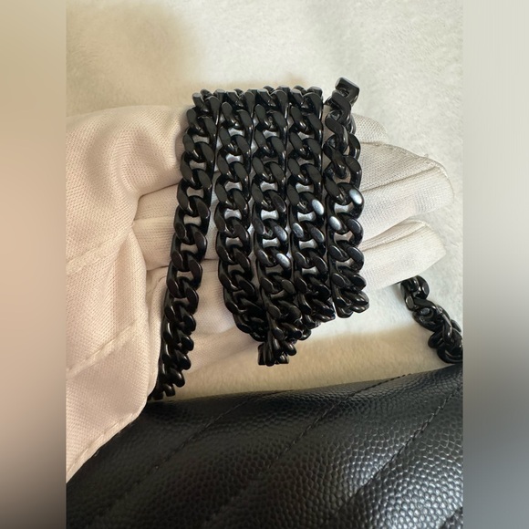 🩷SOLD🩷 GRAINED CASSANDRE CHAIN BAG - Picture 13 of 15